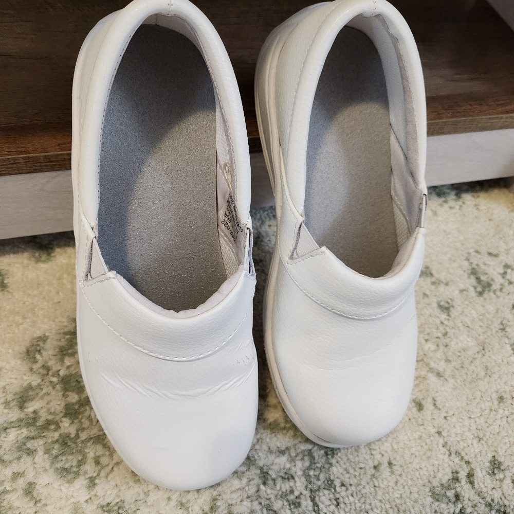 Laforst Nursing School Shoes